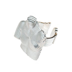 “Vibration of Feelings” - ვერცხლის სკულფტურული ბეჭედი