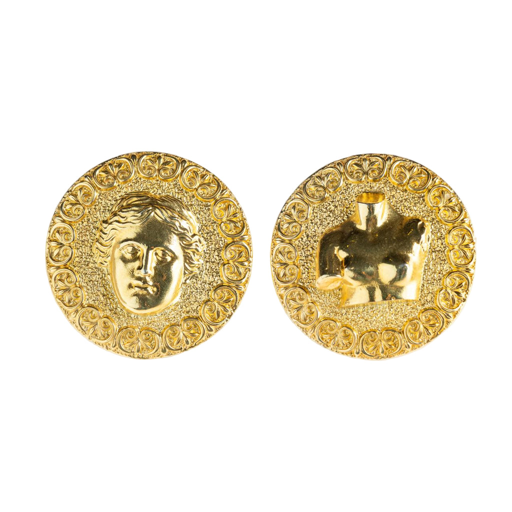 "Divine Balance" - სკულფტურული ვერცხლის საყურე