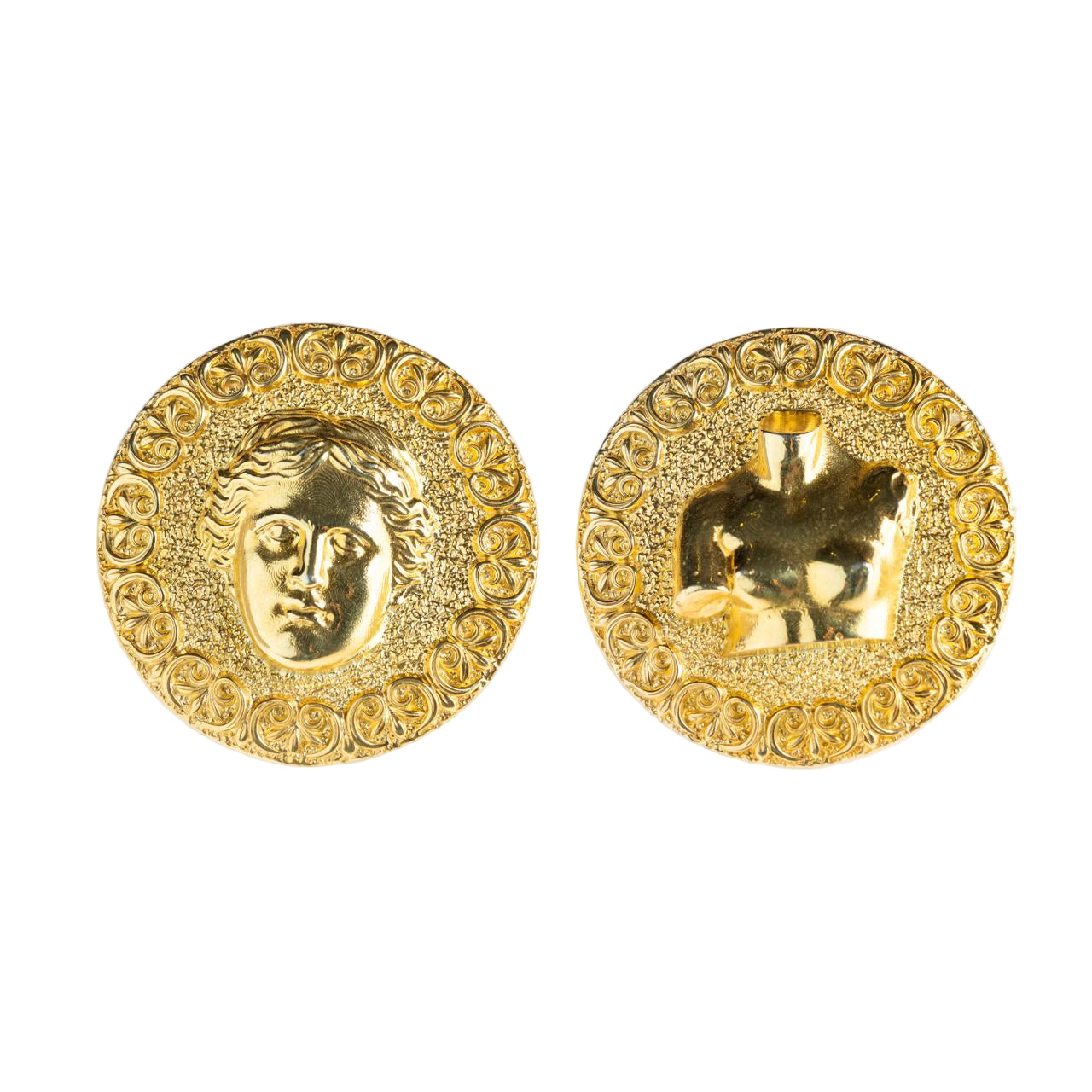 "Divine Balance" - სკულფტურული ვერცხლის საყურე