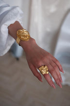 'Not Just a Toe" - მოოქროვილი ლატუნის სამაჯური