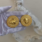 “Divine Creation” - ვერცხლის სკულფტურული საყურე